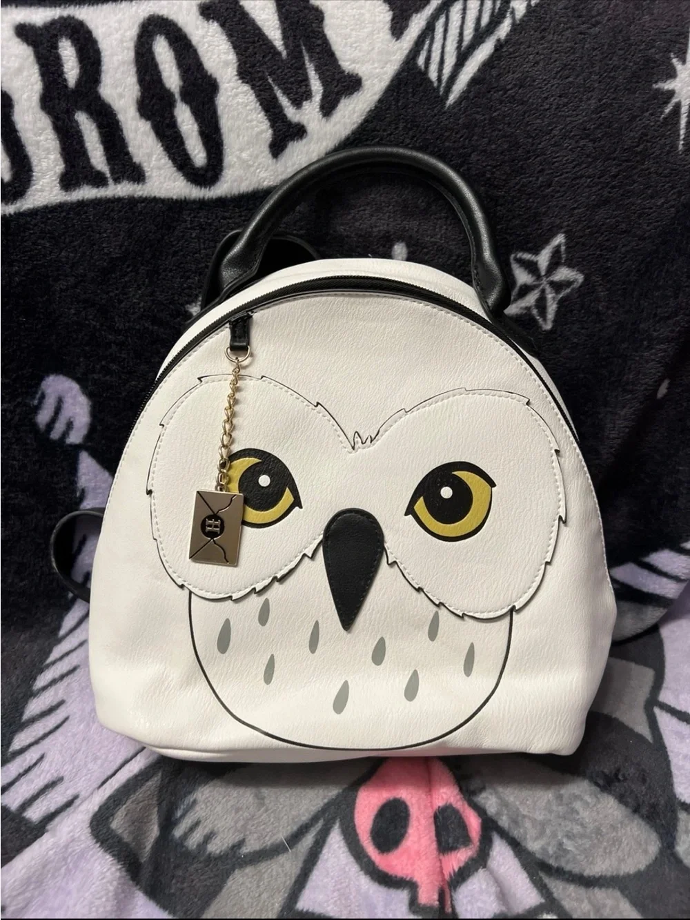 hedwig mini backpack hot topic Loungefly x the Owl (One Size, Cream Multi) Hedwig Mini Backpack and Pouch